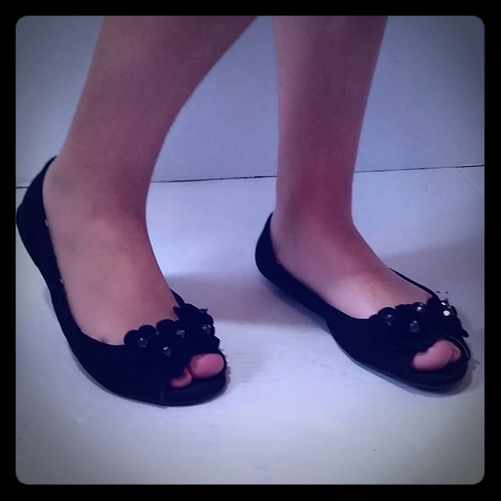 American Eagle Black Flower Flats